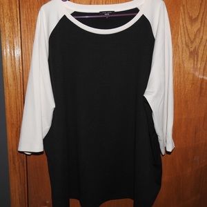 NEW LOOK INSPIRE TEXTURED BASEBALL TEE